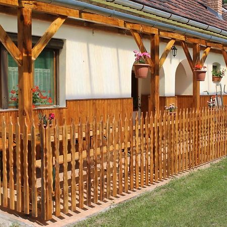 ホテル Orban Porta Szalafő エクステリア 写真
